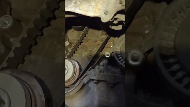 Перескочил ремень ГРМ на Рено Логан смотреть онлайн