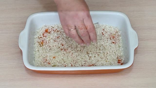 Рис с курицей в духовке Готовится просто Очень вкусно смотреть онлайн