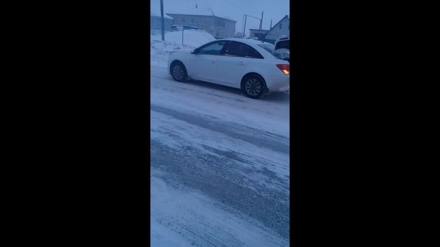 Горит капот у машины! смотреть онлайн