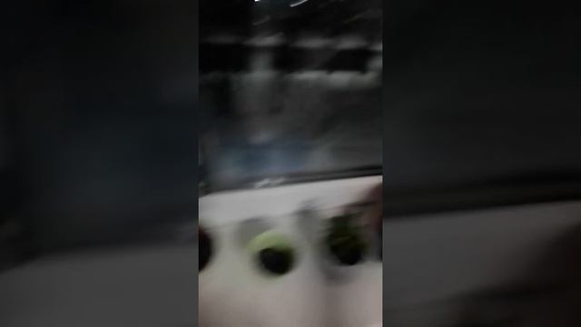пытаюсь зделать фото (нормальное) ВНИМАНИЕ:скоч сами от стекла отдирайте смотреть онлайн