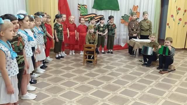 Памяти погибших в Сталинградской Битве посвящается... смотреть онлайн