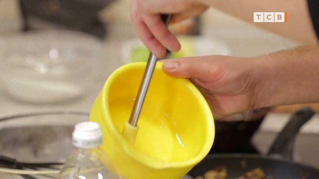 Заливной пирог с курицей и грибами смотреть онлайн