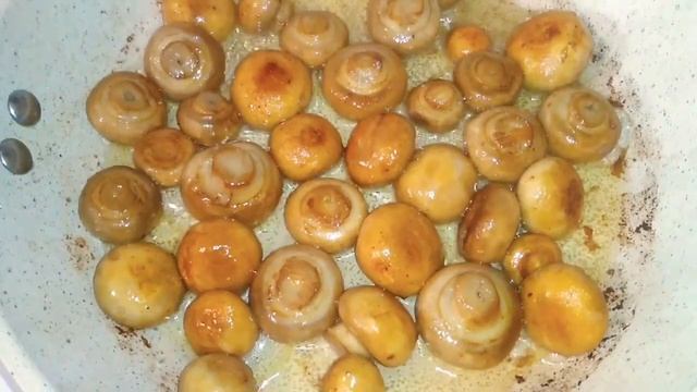 Просто гриби, але як смачно- смажені гриби з часником!!! смотреть онлайн