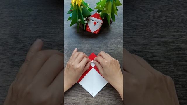 Origami a cute Christmas decoration out of envelope #christmascrafts #christmasdecor #reuseidea смотреть онлайн