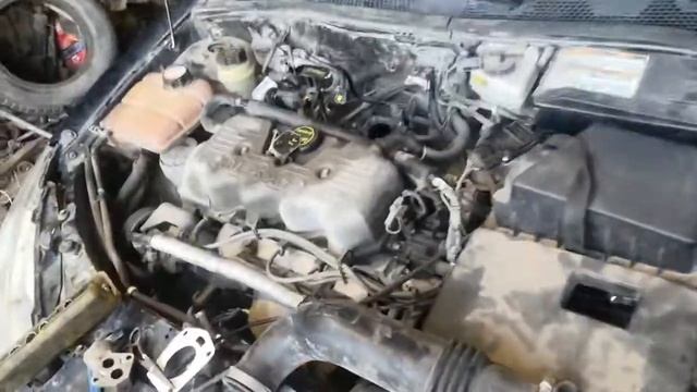 Снятие клапана холостого хода с FORD FOKUS 1 американец смотреть онлайн