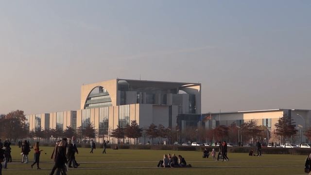 Рейхстаг, Берлин смотреть онлайн