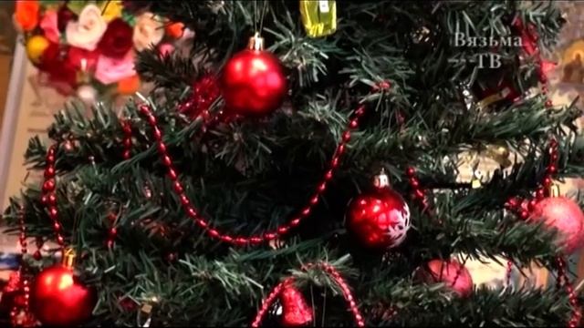 Новогоднее поздравление Главы МО «Вяземский район» Смоленской области Инны Демидовой! смотреть онлайн