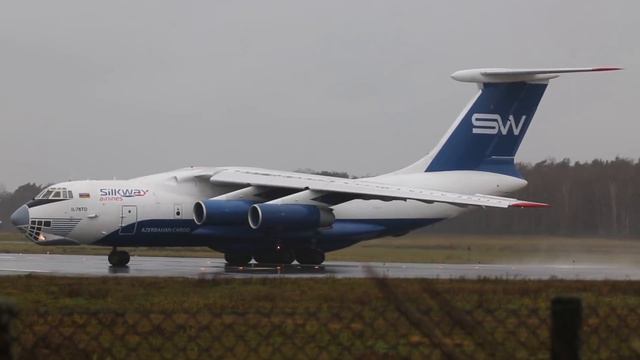 ILYUSHIN IL-76 MIDNIGHT Departure with INCREDIBLE SOUND смотреть онлайн