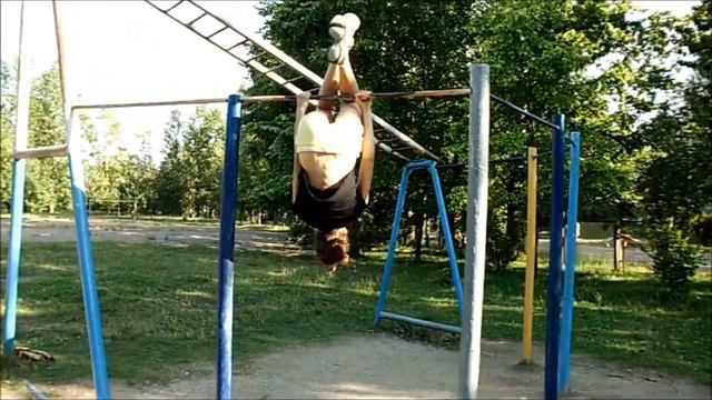 Выход принца, испанский на 180, медленный выход. Девушка. смотреть онлайн