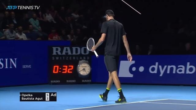 Reilly Opelka Slams Five Consecutive Aces to Win Set! | Basel 2019 смотреть онлайн