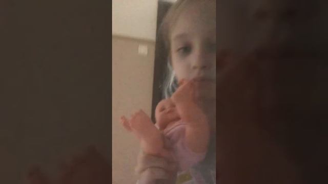 Вяжем одежду для куклы смотреть онлайн