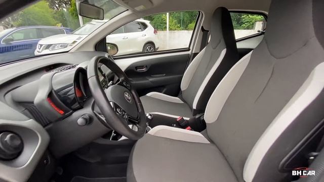 Toyota Aygo 1.0 VVTi 69ch X-Play X-Shift 5p Camera - BHcar Bergerac смотреть онлайн