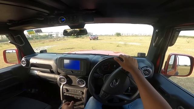 Modified Mahindra Thar With Sunroof, Electric Footboard & More!