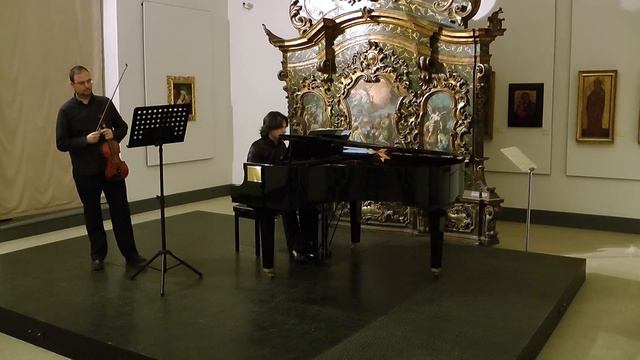 Mozart - Sonata in A major K.305 (293d) duo Aetneo смотреть онлайн
