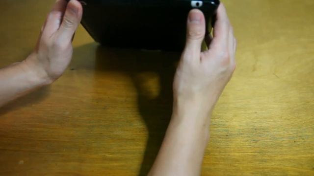 Uniq iPad 3 Magnetic Cover смотреть онлайн