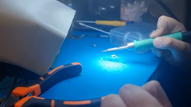 Безопасность при пайке, вытяжка продуктов горения флюса? смотреть онлайн