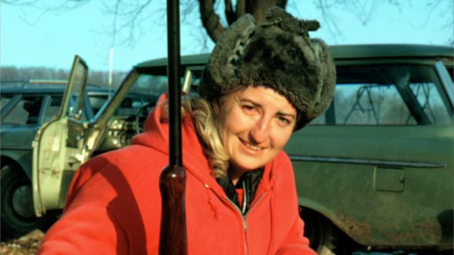 Bob's Mom is a Bada** смотреть онлайн