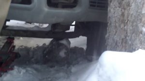 Газель,подняли на чурочки.