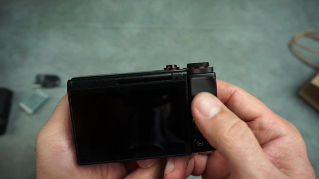 Canon PowerShot G7X! - One More Tool (Toy)! | TechTalk смотреть онлайн