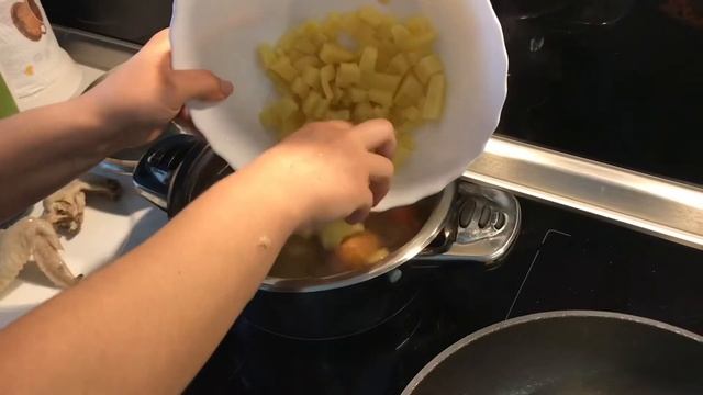 Суп с Фрикадельками. Самый полезный рецеп . Как сварить суп. Что приготовить на обед смотреть онлайн