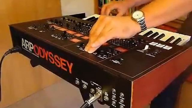 ARP Odyssey Mk.III Analog Synthesizer (1978) no KORG reissue смотреть онлайн