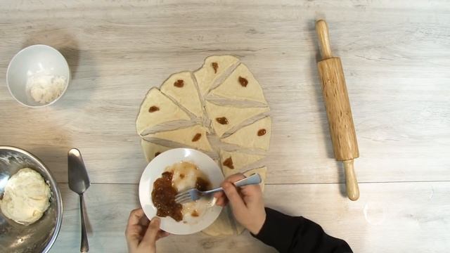 Вкусные постные рогалики. Монастырские рецепты. смотреть онлайн