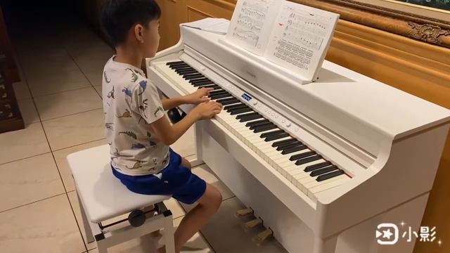 Roland HP702 смотреть онлайн