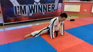 Третья тренировка по ТХЭКВОНДО для начинающих (белые - желтые пояса)