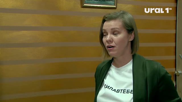 Одни помогают детям с инвалидностью, другие - пожилым людям смотреть онлайн