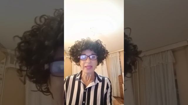 Песню Люби меня нежно исполняет Лена Ленэлли смотреть онлайн