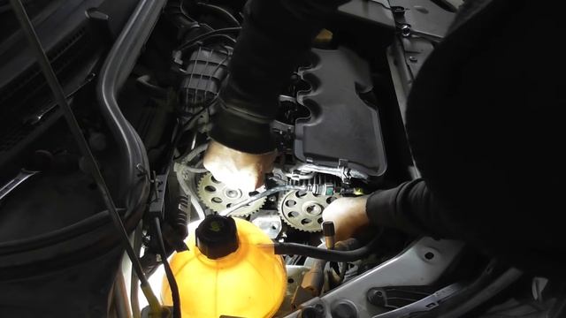 Замена помпы и ремня грм Лада Веста смотреть онлайн