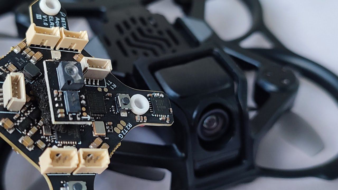Aquila 16 fpv Проблемы с полётником смотреть онлайн