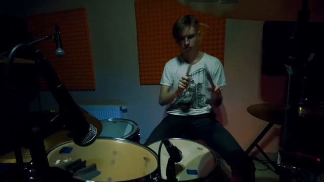 Drowning Pool - Bodies ( Drum Cover ) By PashkaBarabashka