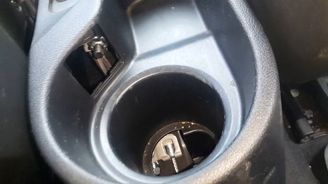 Solaris 2017 Как подтянуть ручник смотреть онлайн