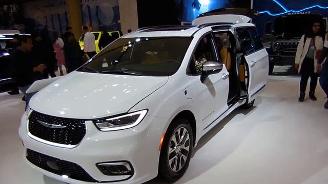 Обзор Торонто автошоу 2023. Самые интересные автомобили смотреть онлайн