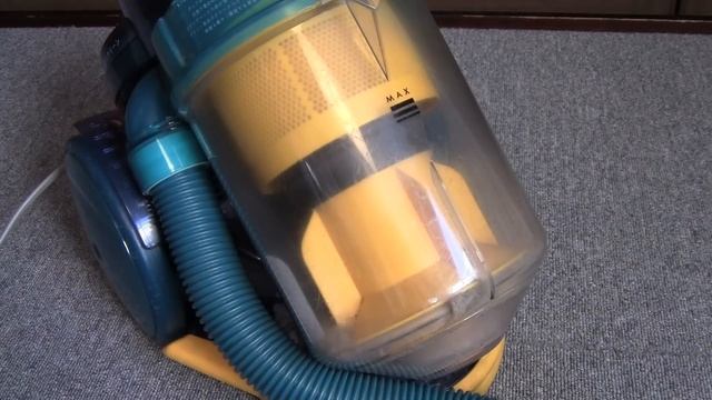 Dyson vacuum cleaner DC05 смотреть онлайн