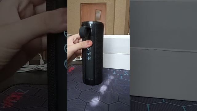 распаковка колонки WIRELESS SPEAKER смотреть онлайн