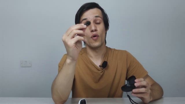Galaxy Buds2 vs Anker P20i Comparativo! Qual tem o MELHOR bluetooth, bateria e qualidade de som? смотреть онлайн