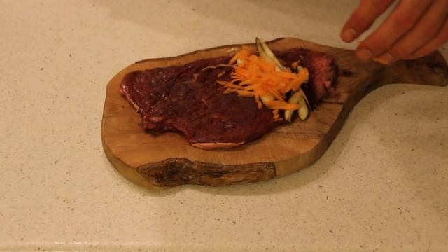 Рулетики из говядины с овощами смотреть онлайн