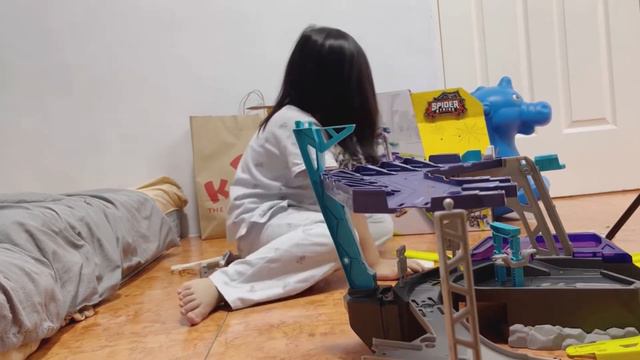 ZURU Metal Machines Spider Striker #zuru #toys #review #kids