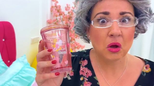 Mystery Pink Water Challenge by Ruby and Bonnie смотреть онлайн