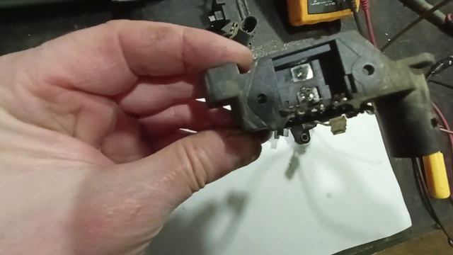 Трёхуровневое реле на генератор Приора,Калина.Часть 2. смотреть онлайн