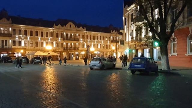 Красивый вечерний город Ужгород! Октябрь 2019. Площадь Шандора Петефи после ремонта Путешествие смотреть онлайн