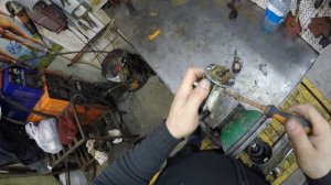 Гараж 56: Разбираем моторчик дворников Нива.