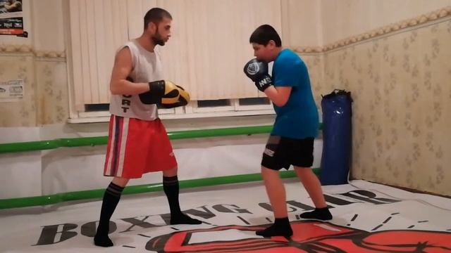 Правый апперкот, левый боковой в боксе. смотреть онлайн