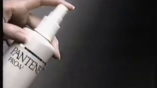 1996 Liv Tyler Pantene Pro-V Conditioner Spray Commercial смотреть онлайн