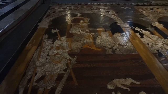 Cathedral of Siena??,Duomo di Siena + Free chocolate tasting | Siena, Italy Vlog | Pt 1. смотреть онлайн