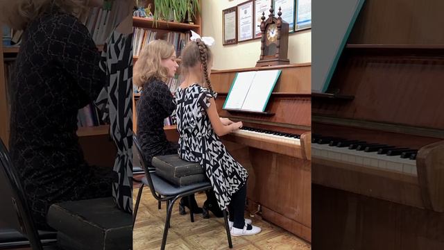 Г.Петербургский. Синий платочек, a-moll смотреть онлайн