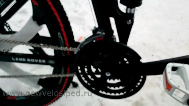 Велосипед Land Rover black на разных вариантах литых дисков смотреть онлайн