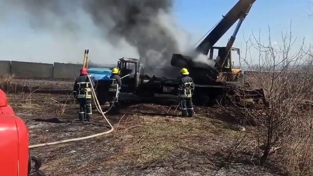 На трассе Рени – Джурджулешты тушили пожар смотреть онлайн